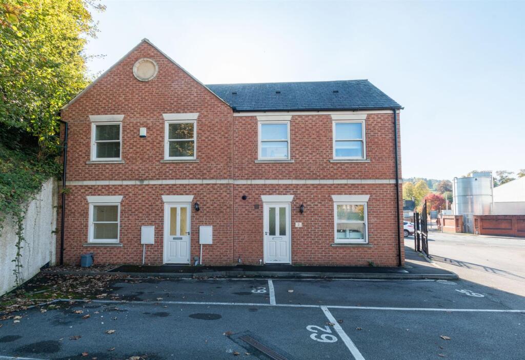 Main image of property: Redlers Waterside, Stroud