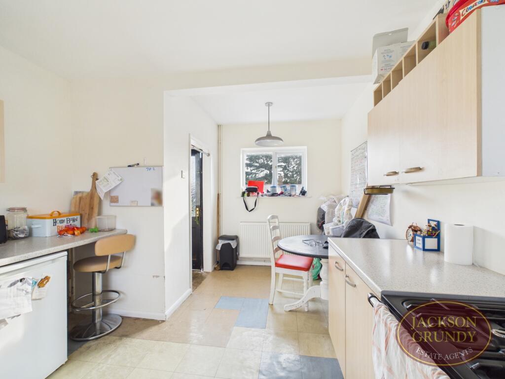 House in Northampton, Dallington - View 3