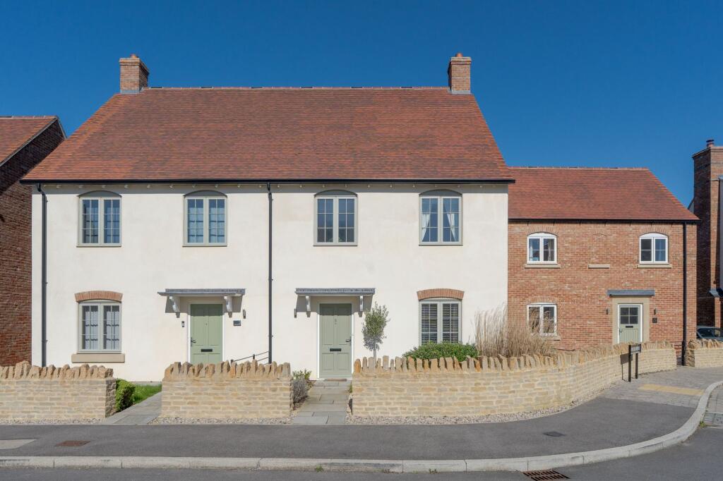 Main image of property: Carter Crescent, Woodstock, OX20