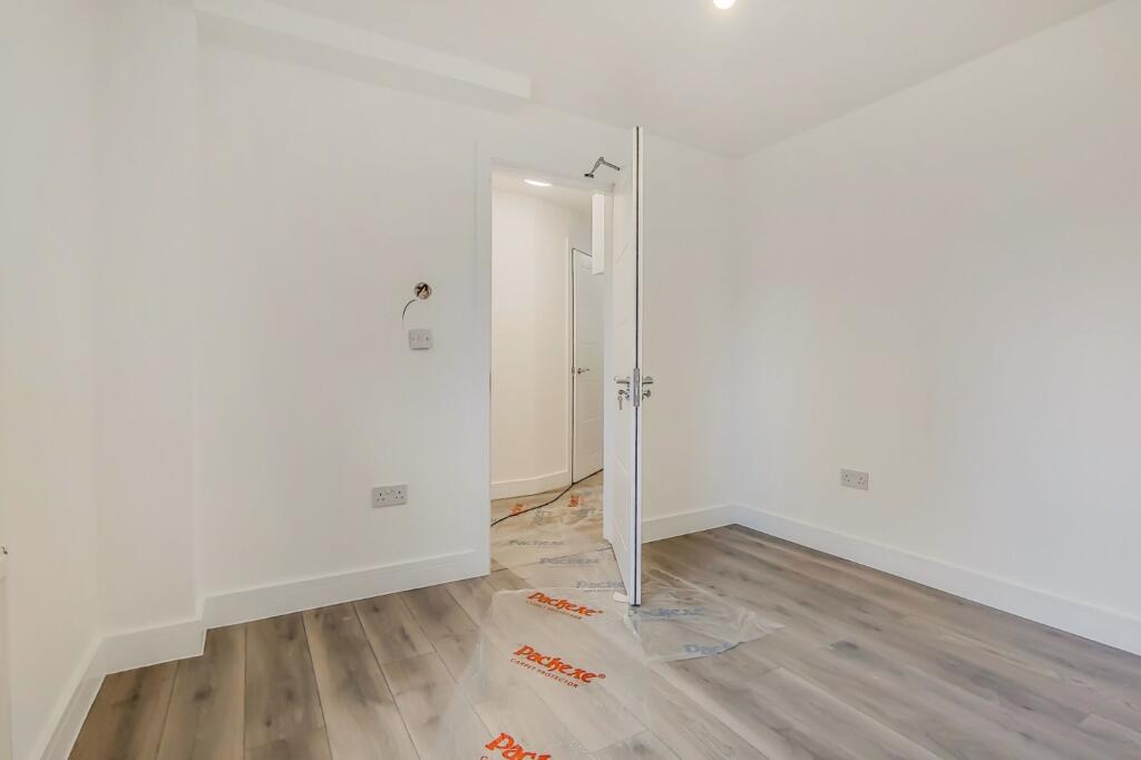 Main image of property: 16 Hospital Way, Lewisham, SE13