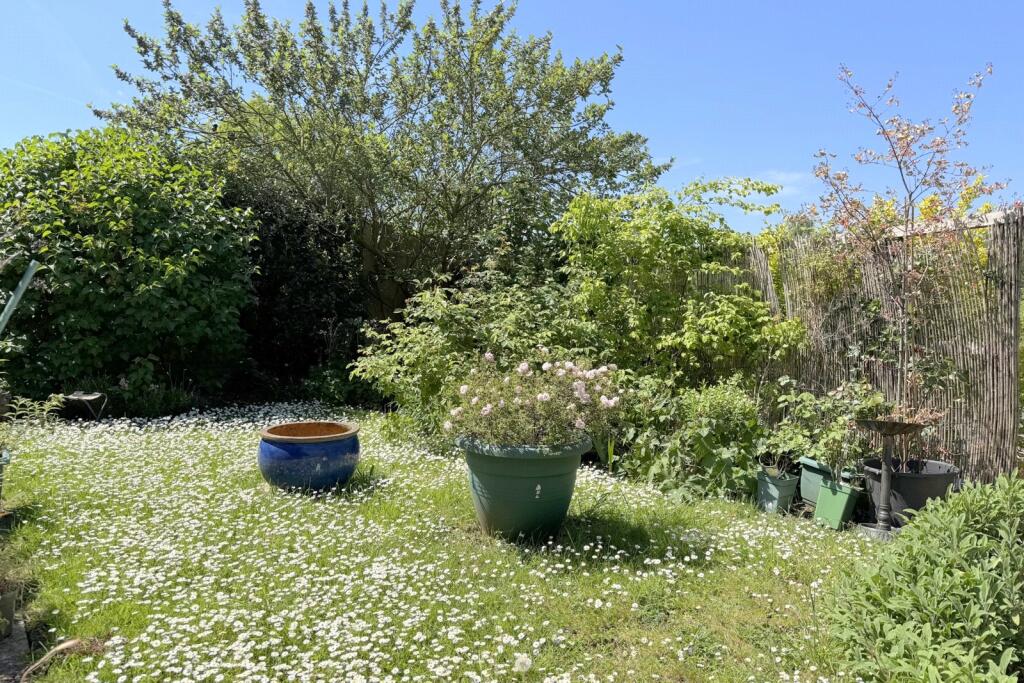 Additional image 2 of Yarnbarton, Templecombe, Somerset, BA8