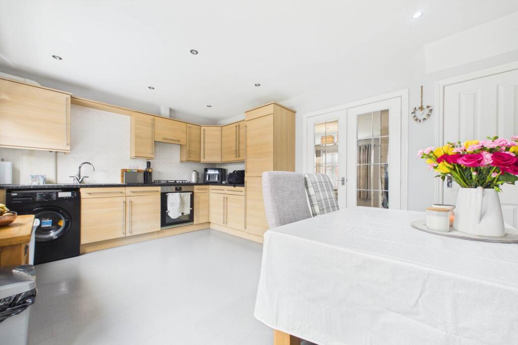 House in Motherwell, South Lanarkshire - View 5