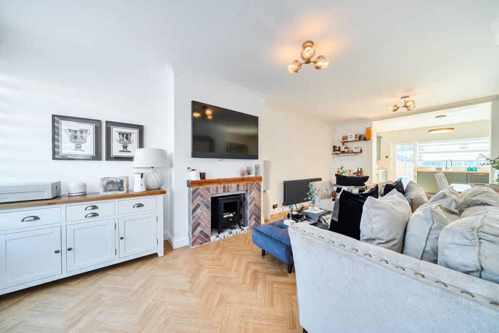 House in London - View 2