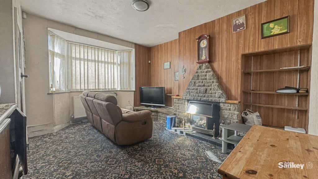 Clipstone Road East, Forest Town, NG19 photo 2