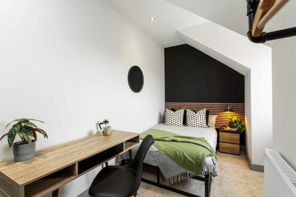 Main image of property: Hall Croft, Beeston, Nottingham