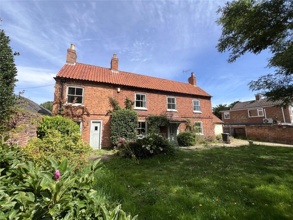 Main image of property: Cross Lane, Farndon, Newark, Notts, NG24