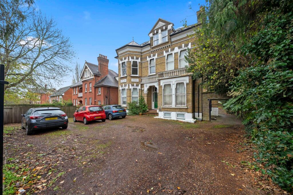 Main image of property: Harold Road, London