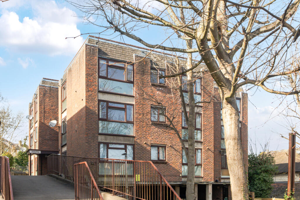 Main image of property: Taymount Rise, London, SE23