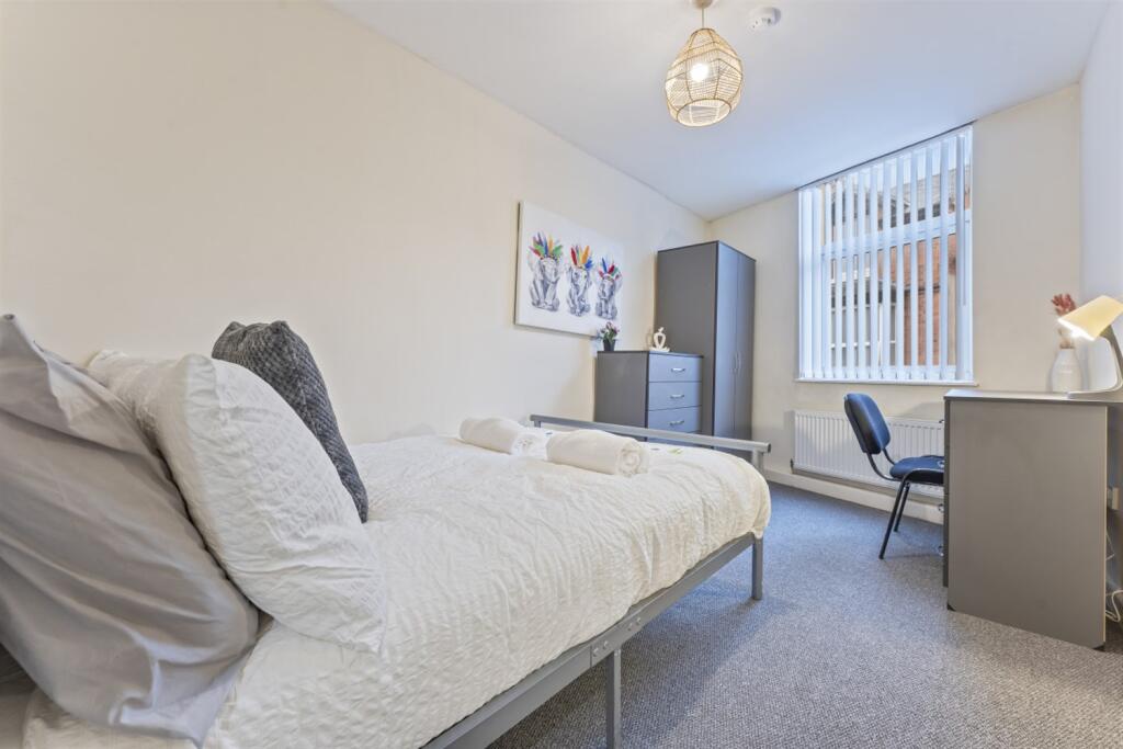 Main image of property: Peveril Street, NG7