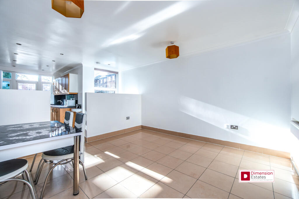 Apartment in London - View 2