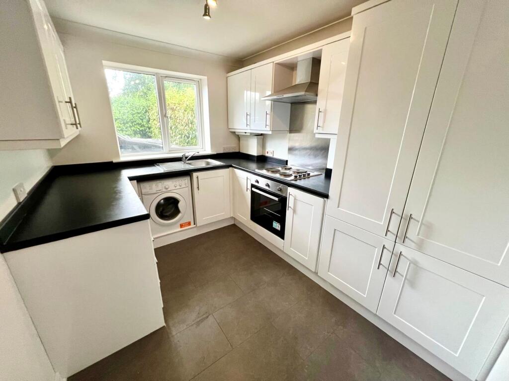 House in Southampton - View 4