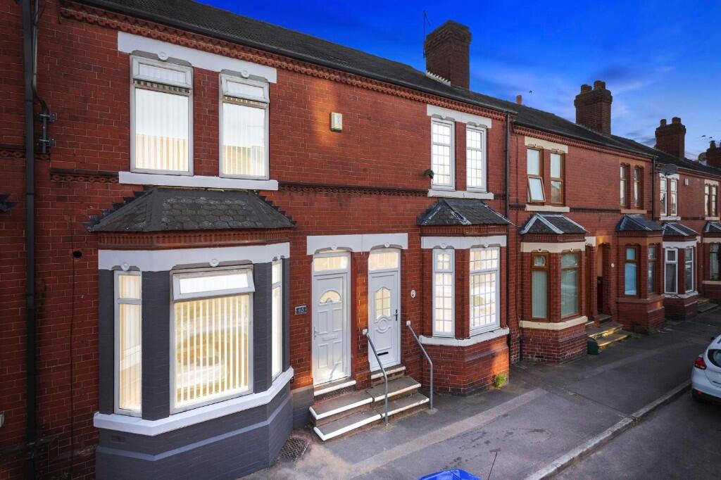 5-bed terraced on 65, Earlesmere Avenue, Doncaster, South Yorkshire, DN4, £210,000