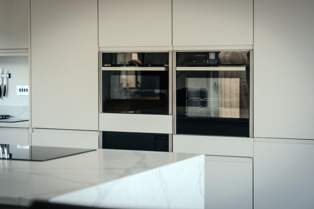 House in Worcester - View 3