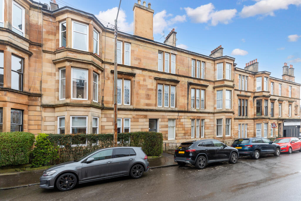 Main image of property: Flat 2/2, 27 Herriet Street, Pollokshields, Glasgow, G41