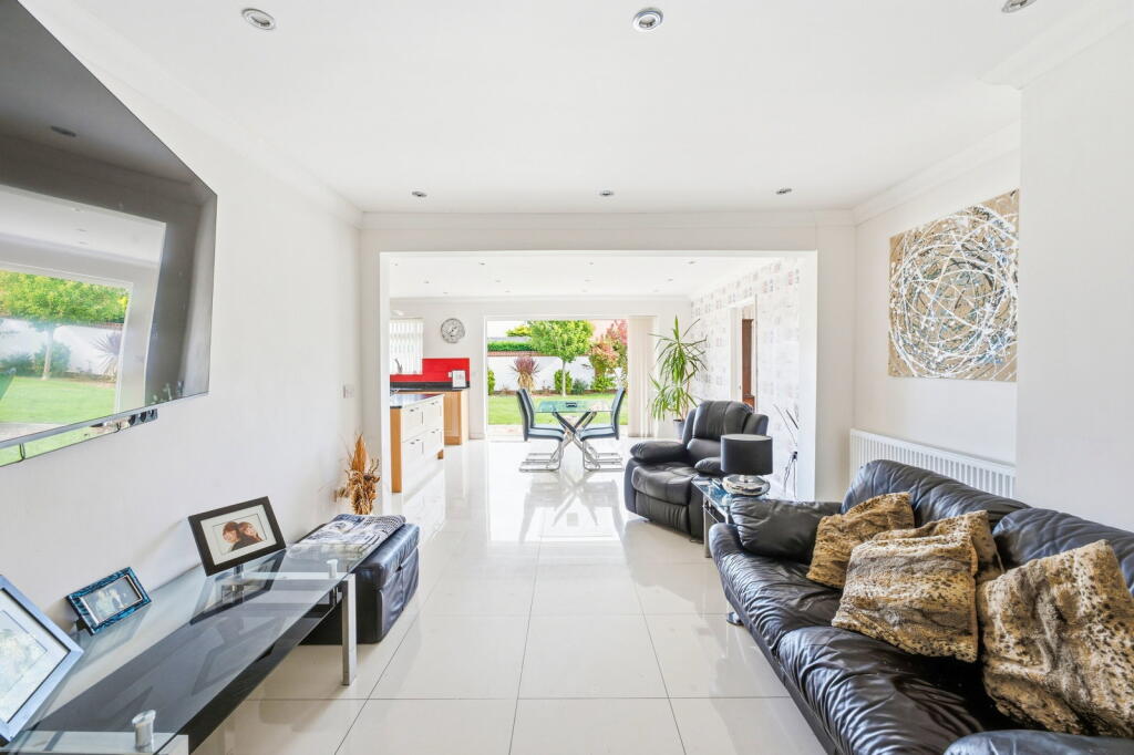 House in Brighton - View 5