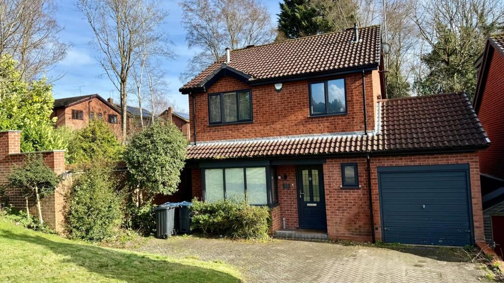 Main image of property: Berkley Crescent, Moseley, B13