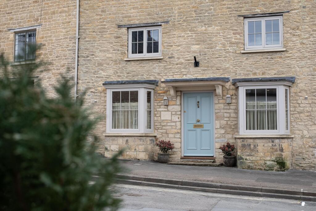 Main image of property: Dyers Hill, Charlbury, Chipping Norton, Oxfordshire OX7