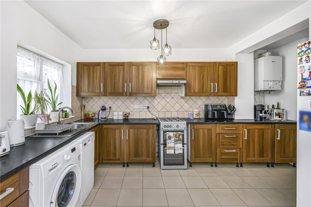 House in London - View 4