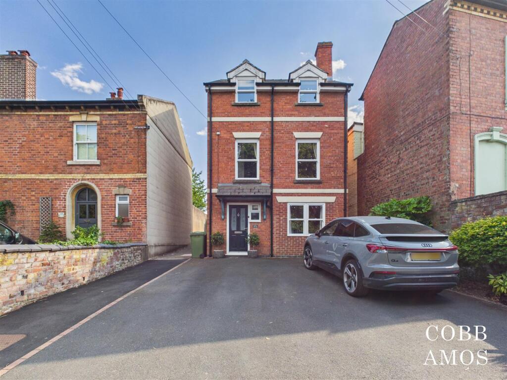Main image of property: Bargates, Leominster