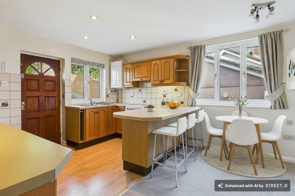 Blagdon Rise, Crediton, EX17 photo 2