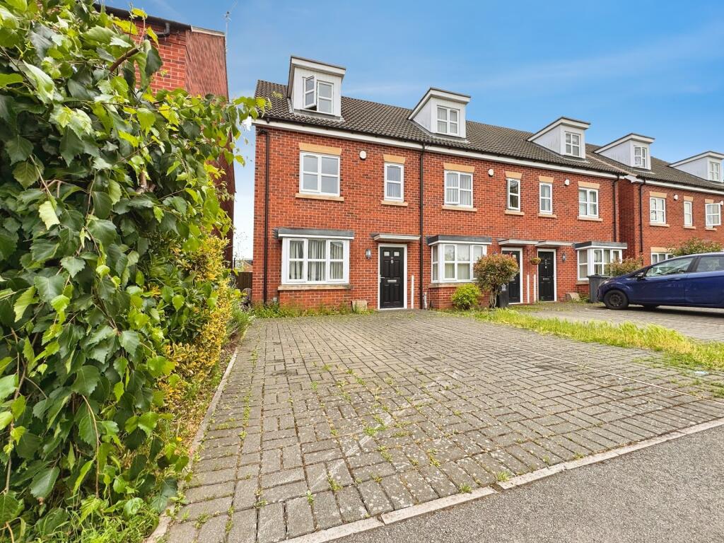 Main image of property: Disraeli St, Leicester. LE2 8LX