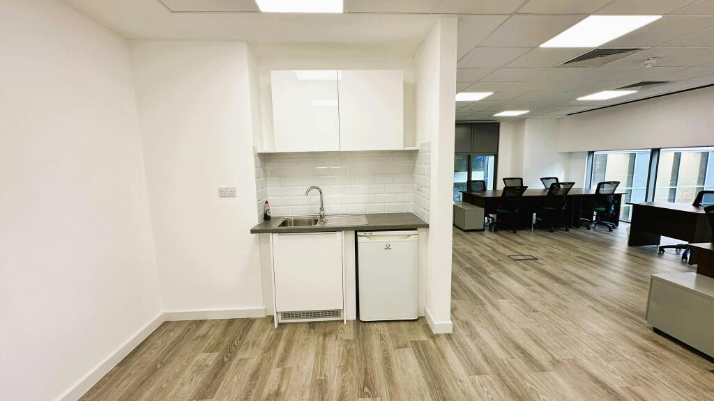 5 Onyx 102 Camley Street London N1C 4PF internal 3.JPEG