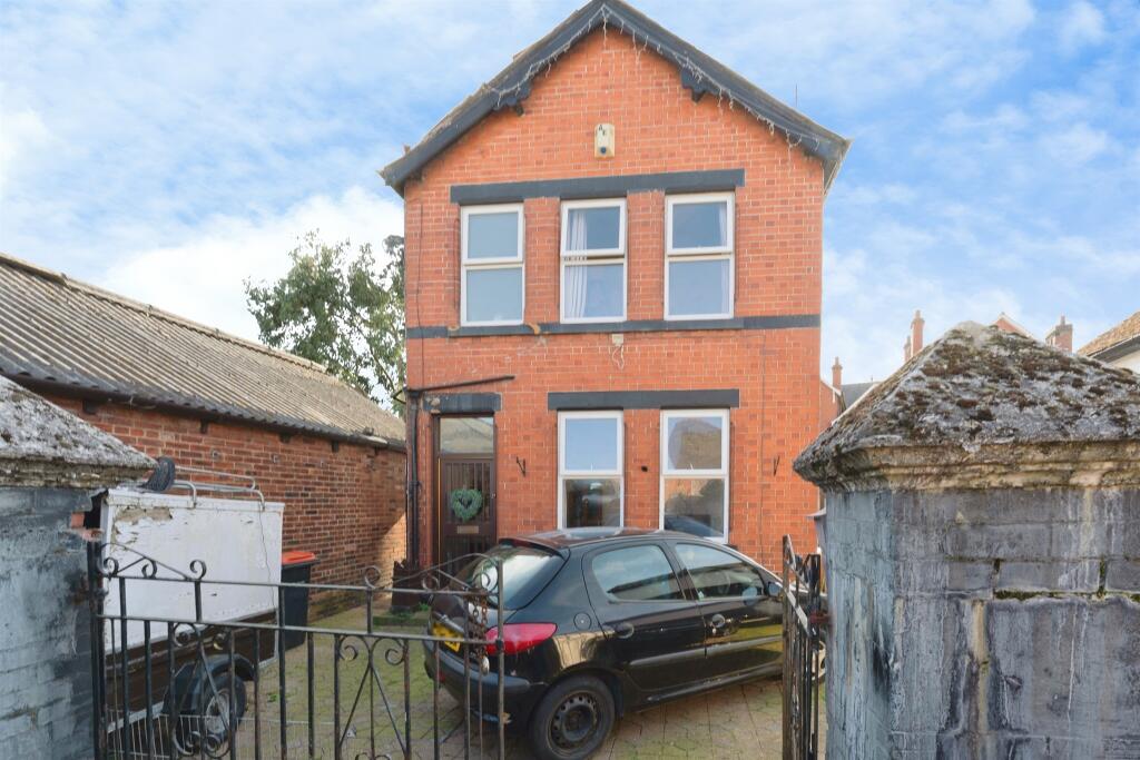 Main image of property: King Street, Ellesmere Port