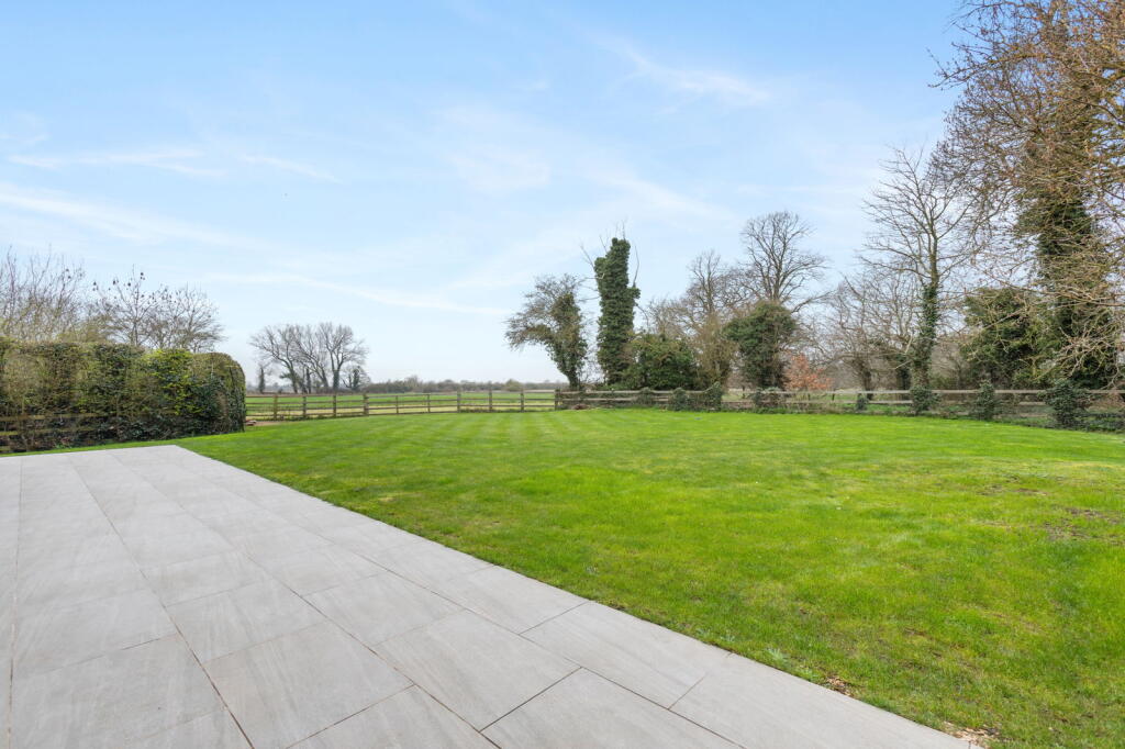 House in Nottingham, Orston - View 3