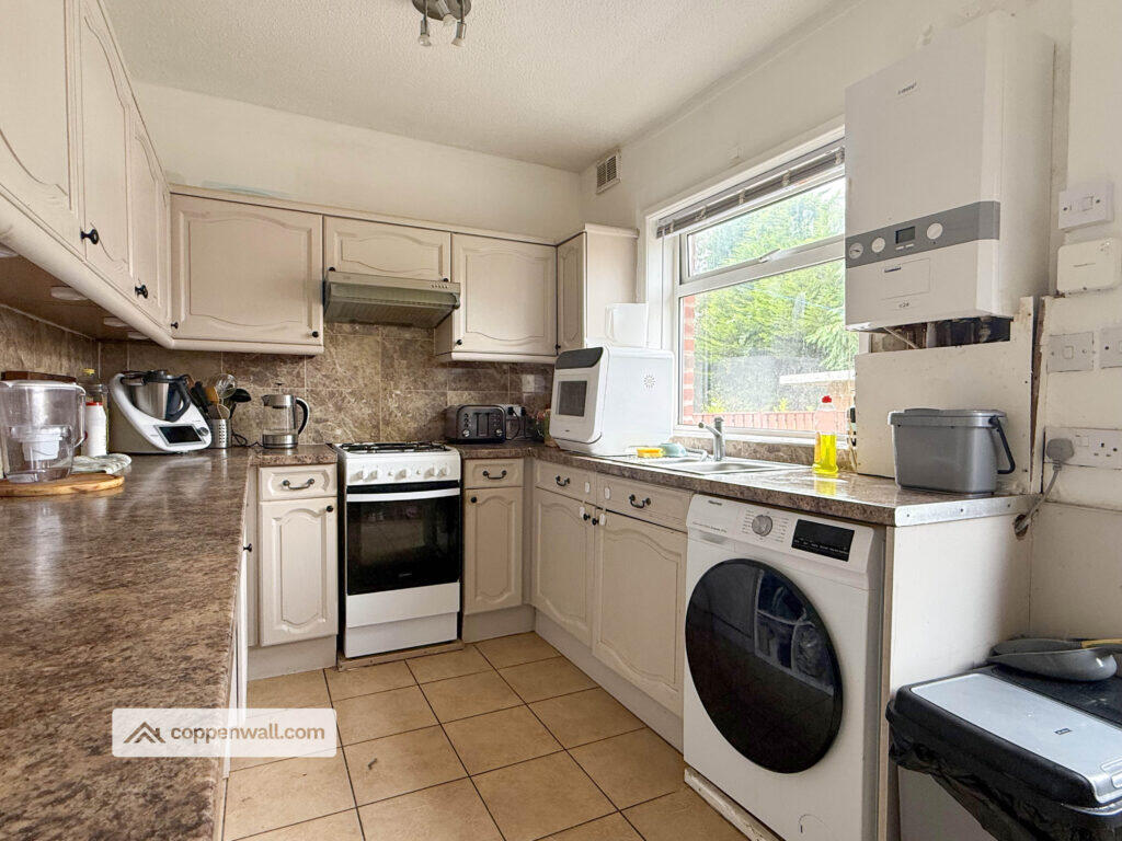 House in Blackburn - View 4