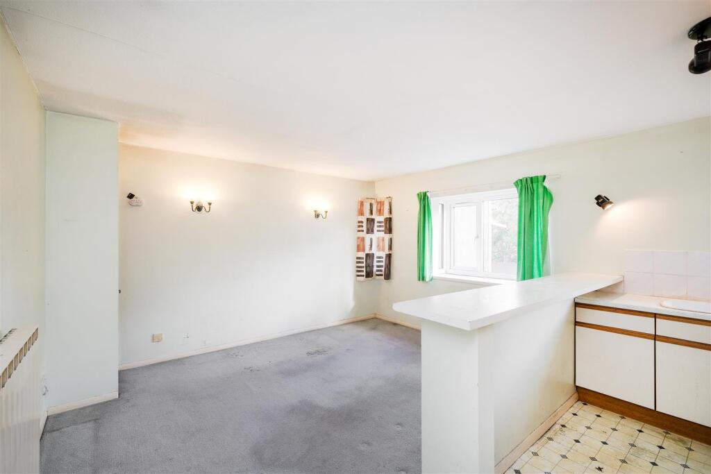 Apartment in London, Walthamstow Village, Leyton - View 5