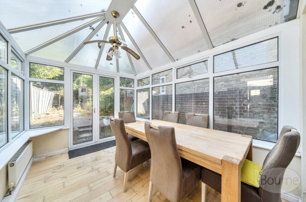 House in East Hampshire, Petersfield - View 4