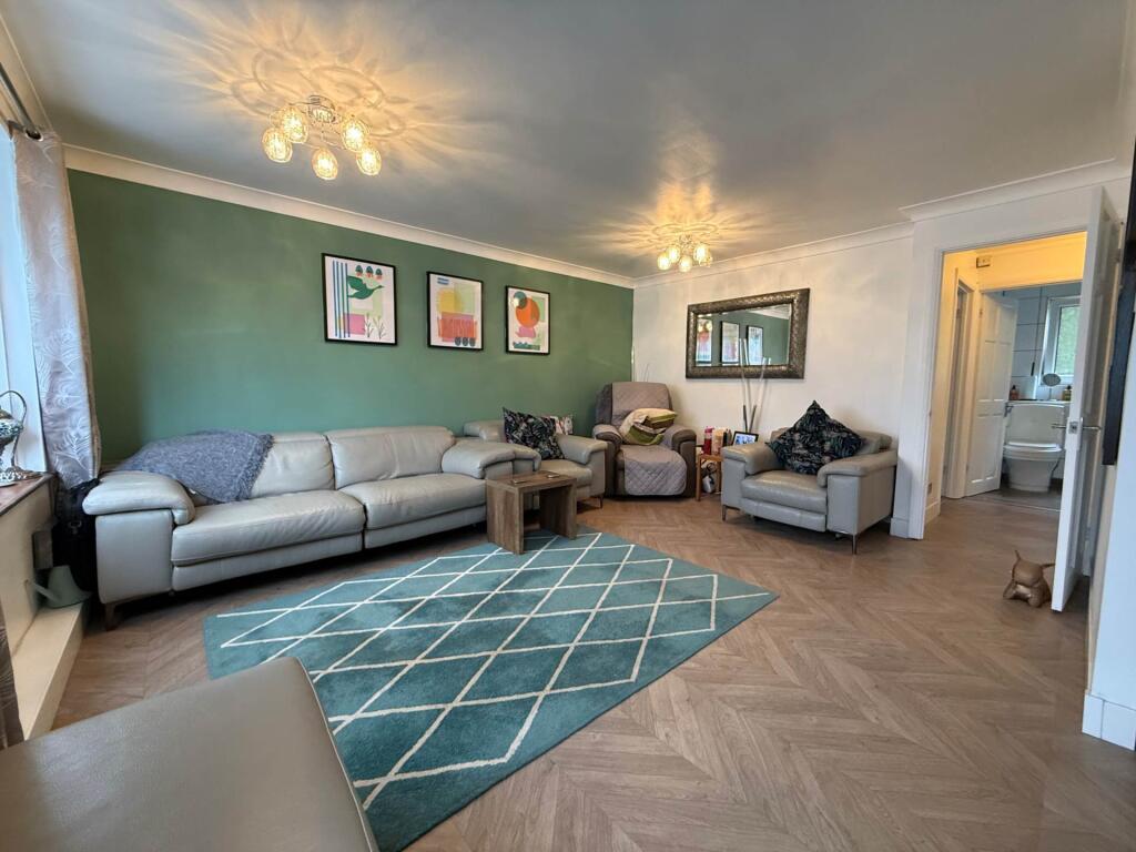 House in London - View 3