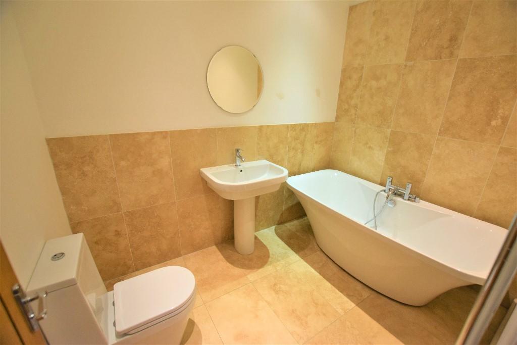 House in Ipswich - View 4