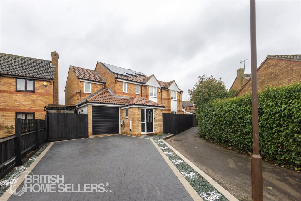 Main image of property: Hamilton Lane, Bletchley, Milton Keynes, Buckinghamshire, MK3