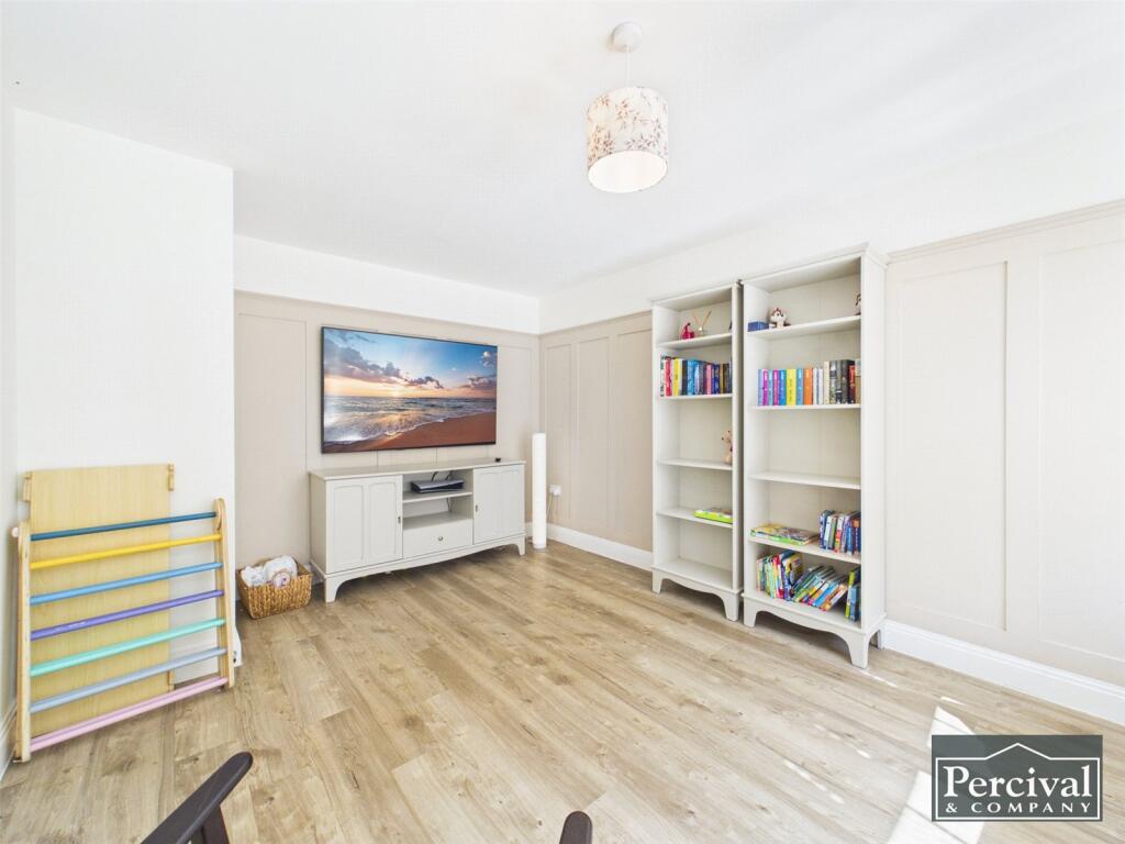 Hobbs Way, Earls Colne, Colchester, Essex, CO6 photo 4