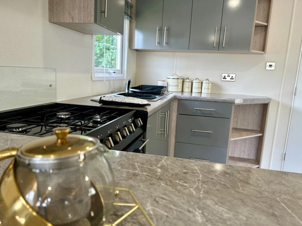 2022 Delta Sienna, Chantry Country and Leisure Park, Leyburn , North Yorkshire, DL8 4NA - View 5