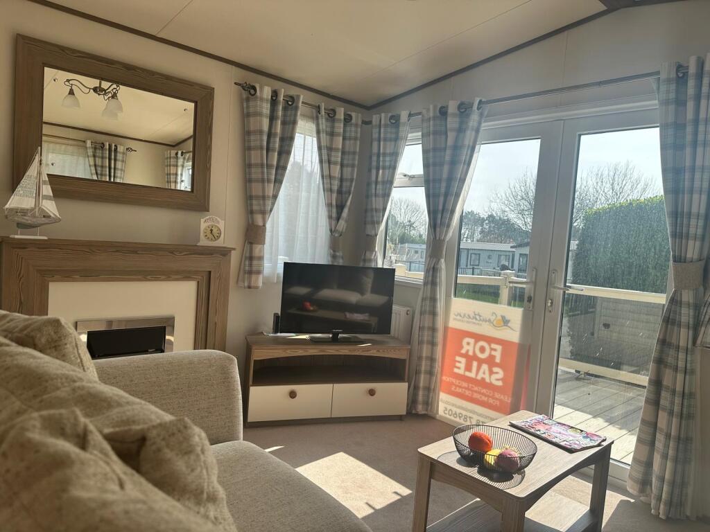 Two Bed ABI Elan (32x12), St Agnes Holiday Park, Blackwater, Perranporth, Cornwall, TR4 8HS photo 3