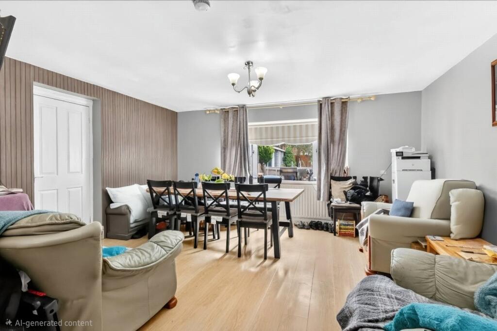 House in Reading - View 4