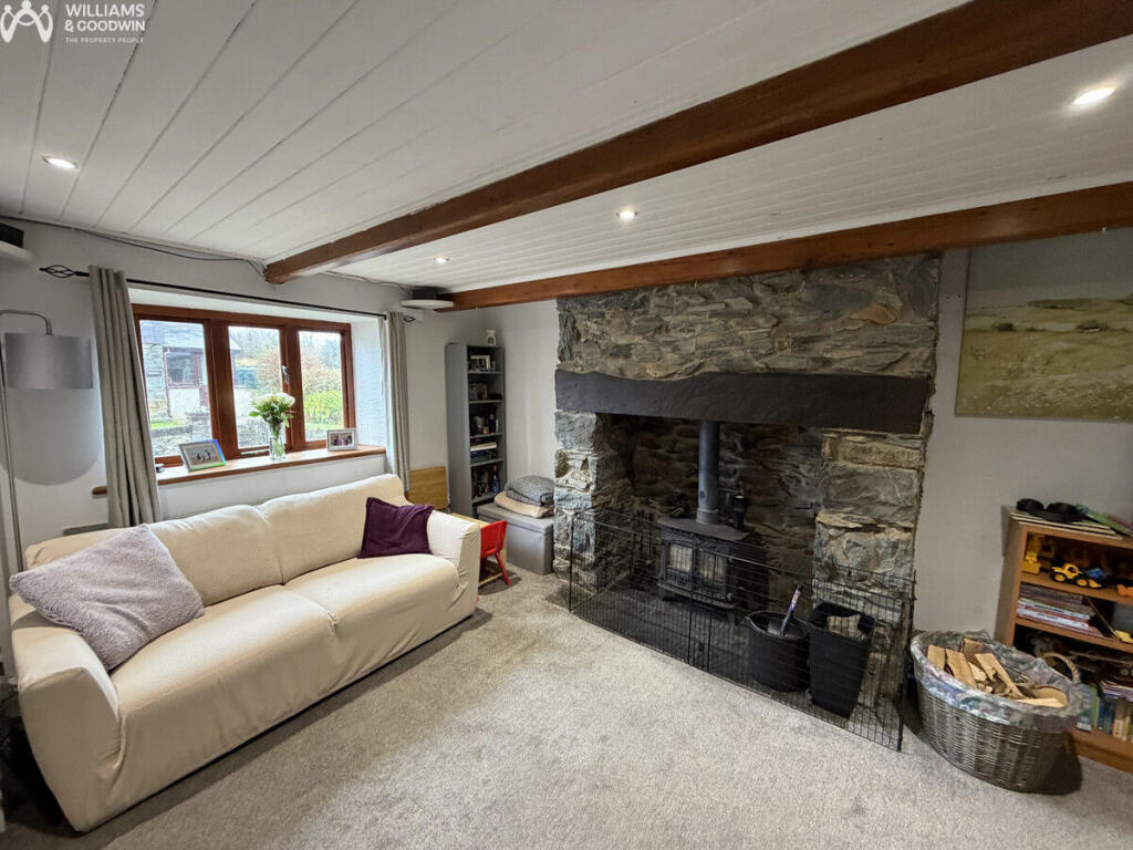 House in Mynydd Llandygái, Tanysgafell, Llandygai - View 4