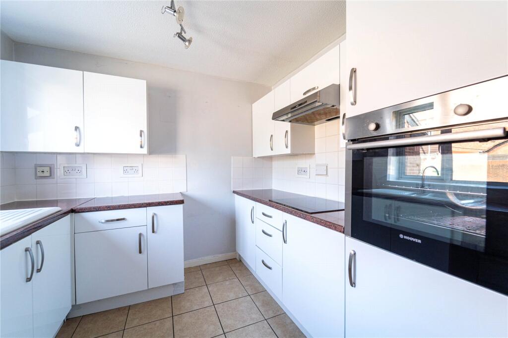 House in Worcester - View 4