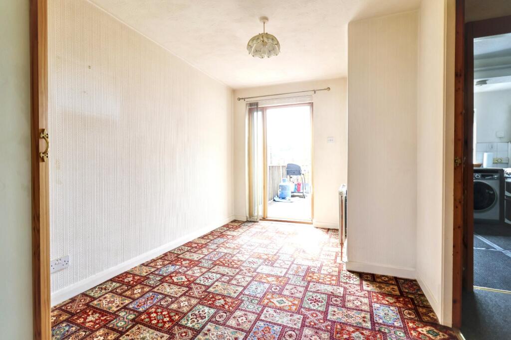 House in Paisley, Renfrewshire - View 4