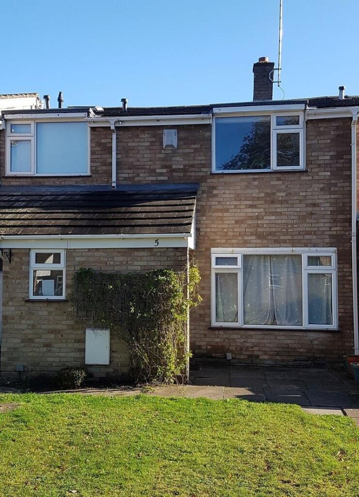 Main image of property: 5 Glebewood, Bracknell, Berkshire, RG12 9SD