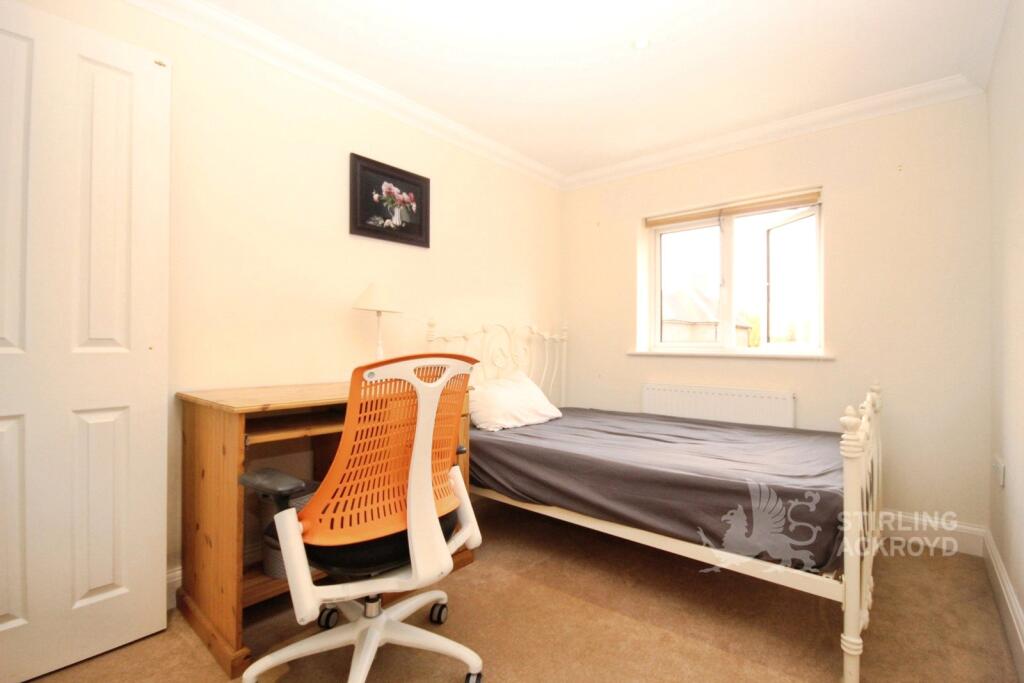 House in Guildford - View 4