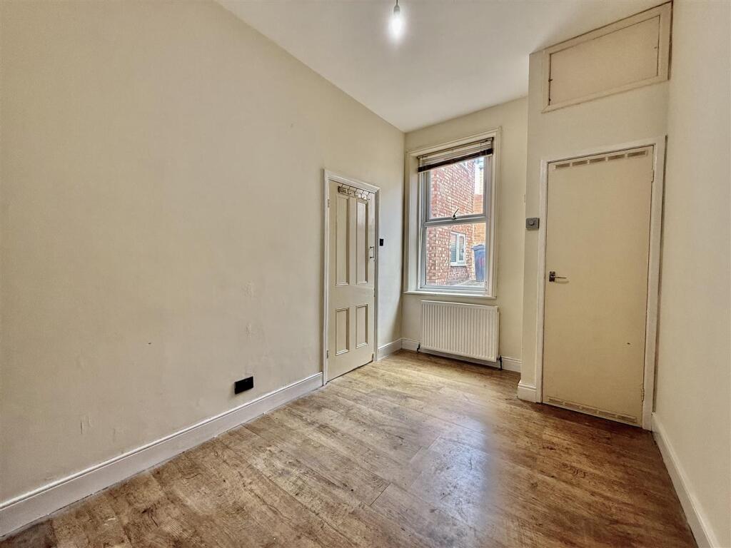 Apartment in Gateshead, Bensham - View 5