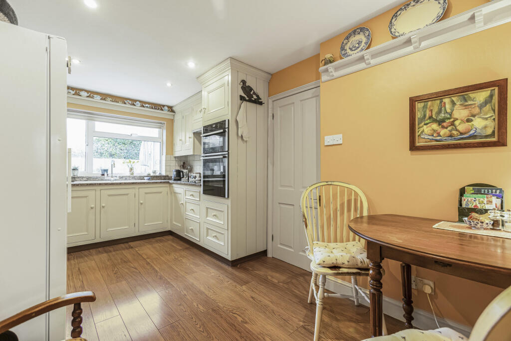 House in Vale of White Horse, Great Coxwell - View 2