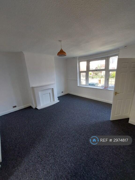 House in Bolton - View 5