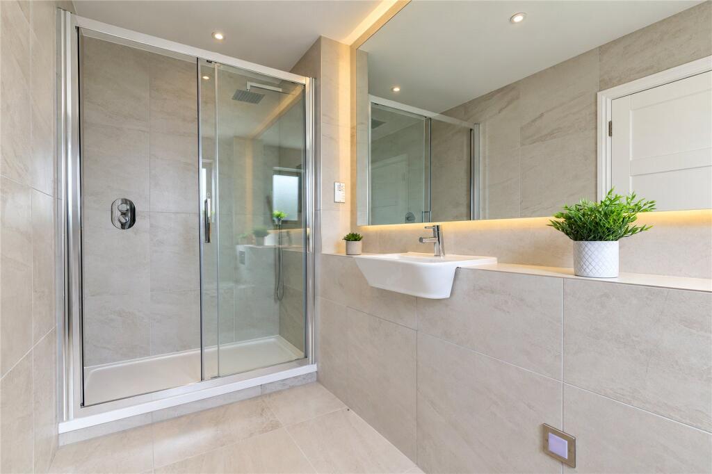 House in Stevenage - More