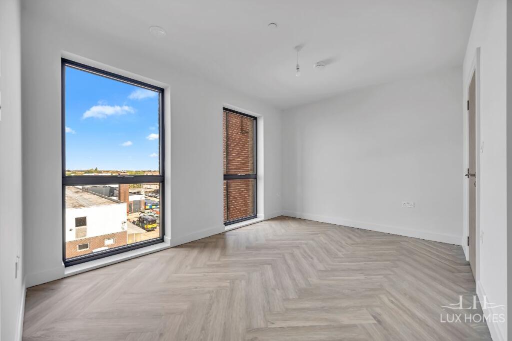 Apartment in London, Goodmayes, Chadwell Heath - More