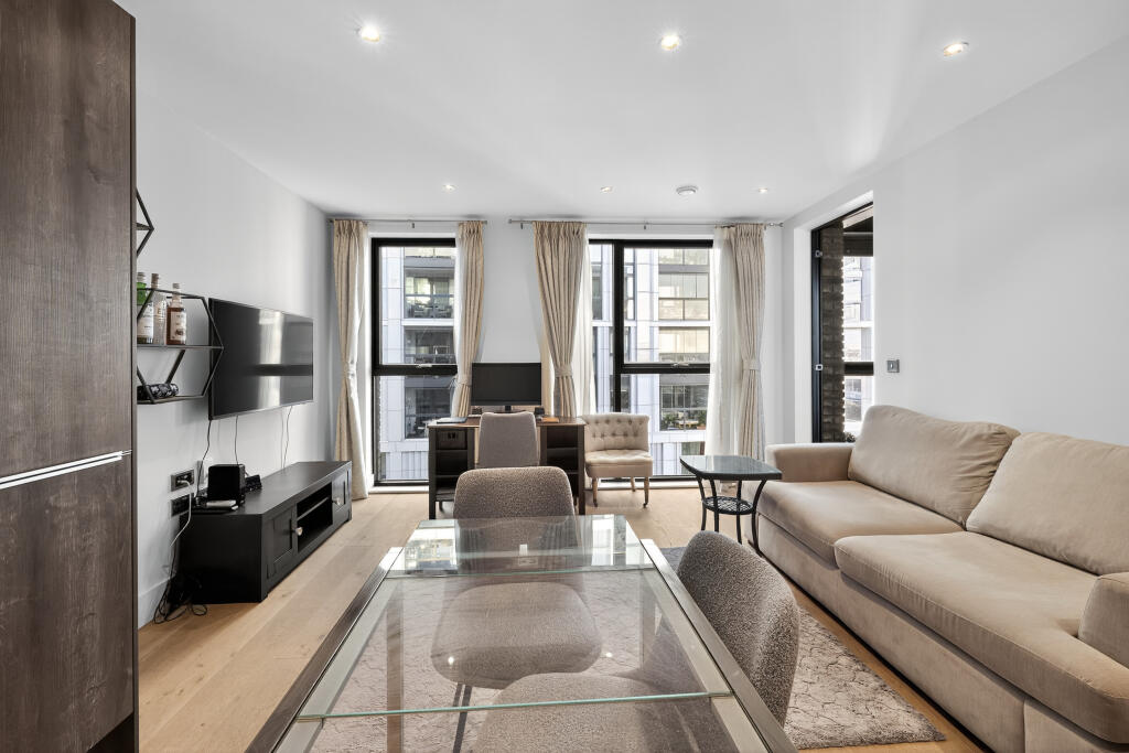 Apartment in London, Battersea Exchange, Clapham Junction - View 3