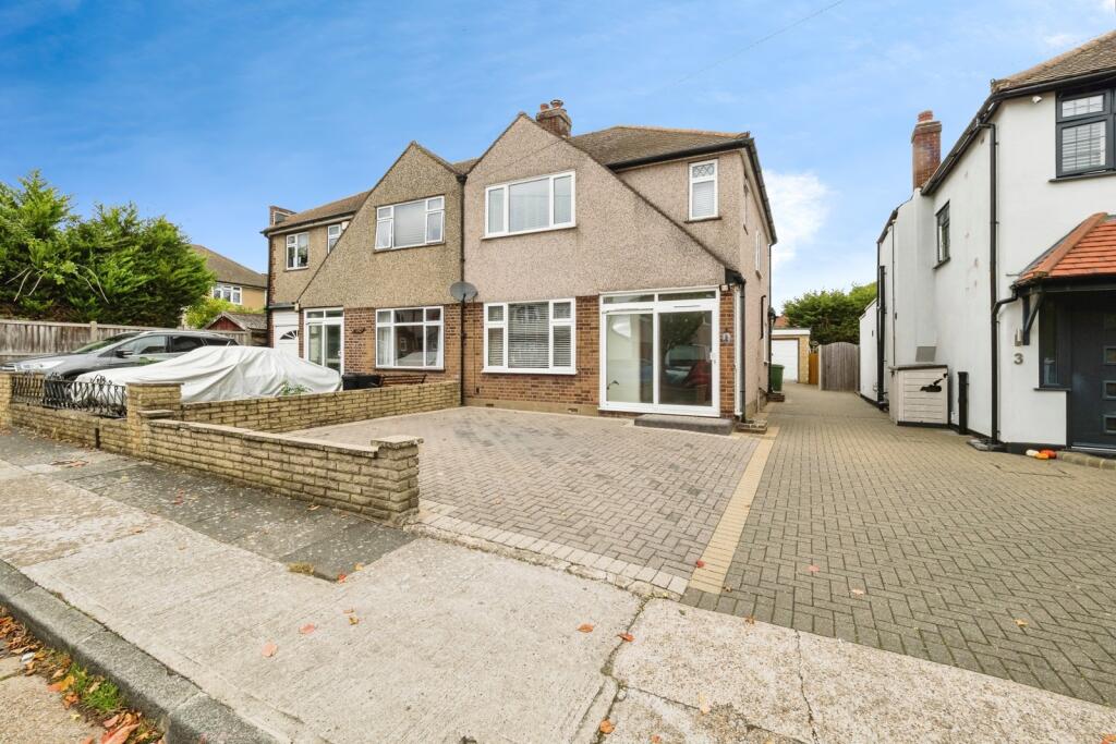 Main image of property: Nevis Close, Romford, RM1